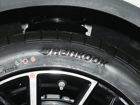 2025�� 560MAX 185kW