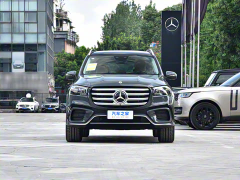 2025�� GLS 450 4MATIC ������