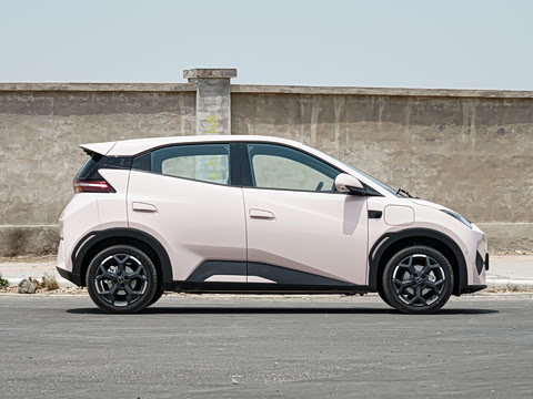 2025�� �Ǽݰ� 405km �����