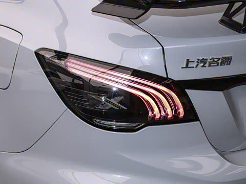 2025�� 1.5T XLINE �����