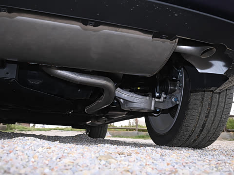 2025�� 210Ultra���̰� 5��