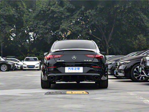 2025�� AMG CLA 35 4MATIC