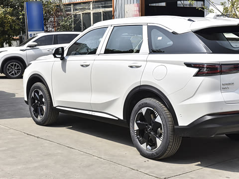 2025�� Hi4 110 Plus �Ǽݰ�