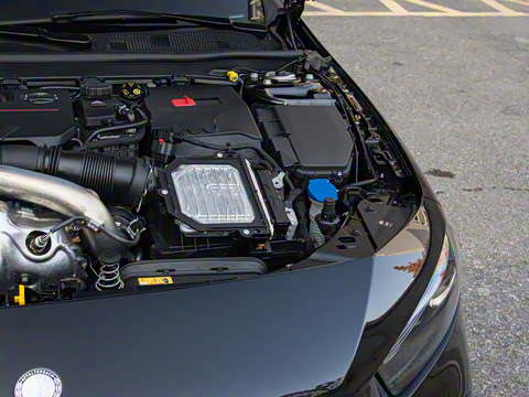 2025�� AMG A 35 4MATIC