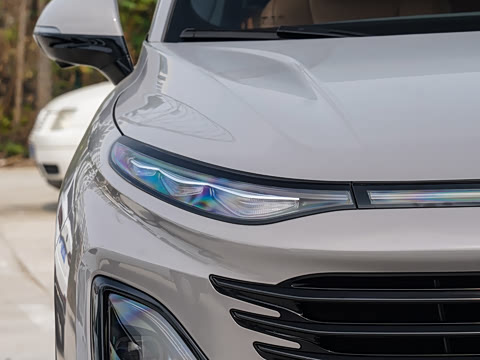 2025�� ��ҫ�� 2.0T ������