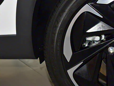 2025�� 1.5T 120KM��