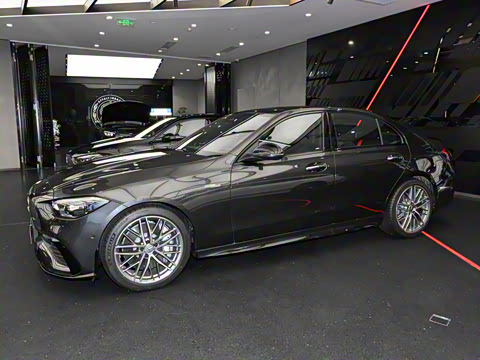 2025�� AMG C 43 4MATIC