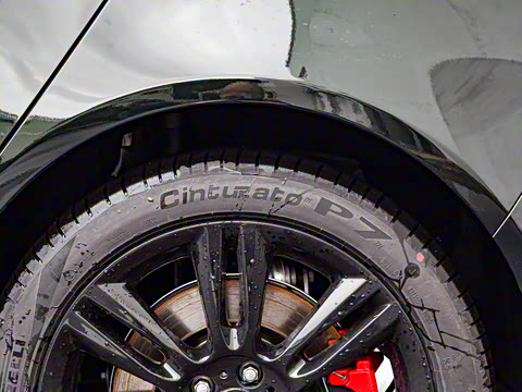 2025�� 2.0T 250PS R-DYNAMIC 90�����ذ�