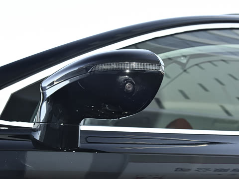 2024�� 2.0T PHEV ��������� 7��