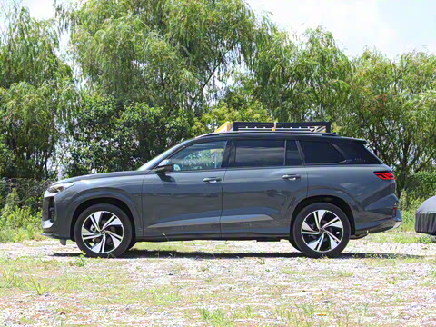 2024�� 45 TFSI quattro ������ ������װ 7��