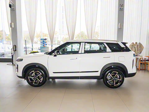 2025�� ���ܰ� 1.6T ��������