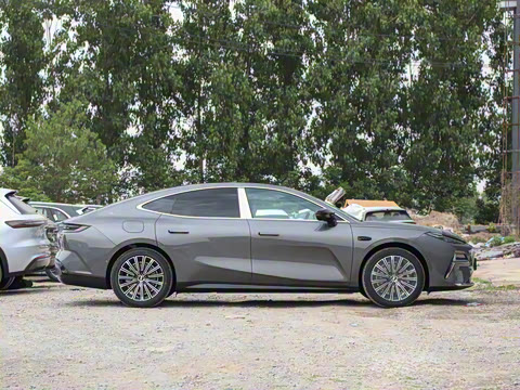 2025�� 130km EM-i �콢��