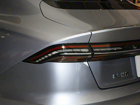 2025�� 2.0T ���ݰ�