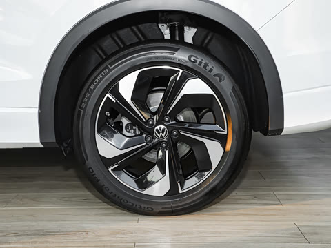 2024�� PRO 330TSI ���������