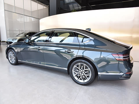 2024�� 2.5T ����������