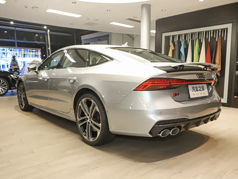 2024�� 2.9 TFSI quattro