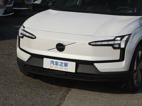 2025�� ������������ Plus