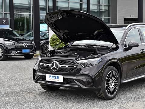 2025�� �Ŀ� GLC 300 L 4MATIC ������ 5��