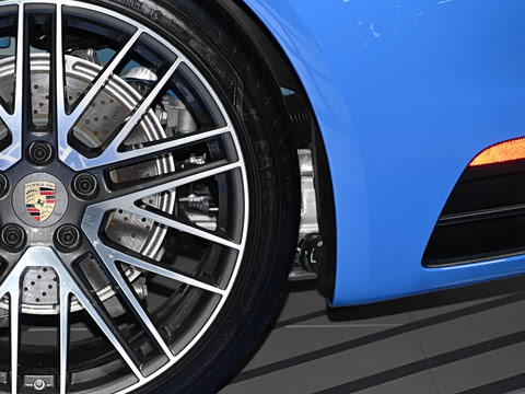 2023�� Carrera 3.0T