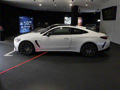 2025 AMG CLE 53 4MATIC+ ܳ