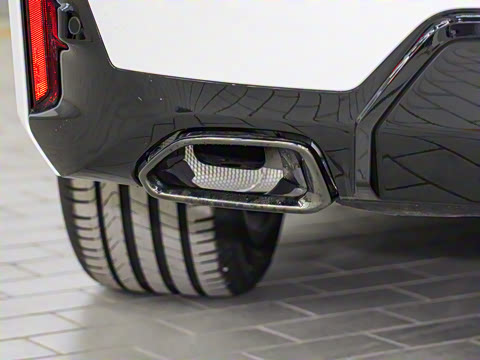 2025�� 330i M�˶���ҹ��װ