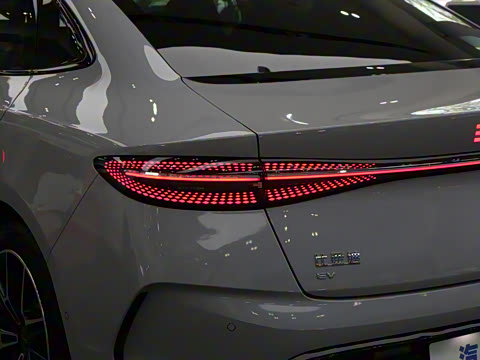 2025�� 650��������