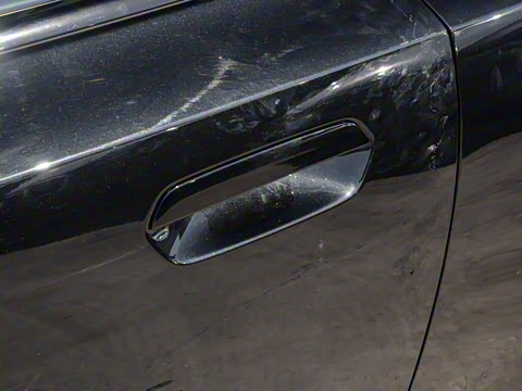 2025�� 225i M�˶���ҹ��װ