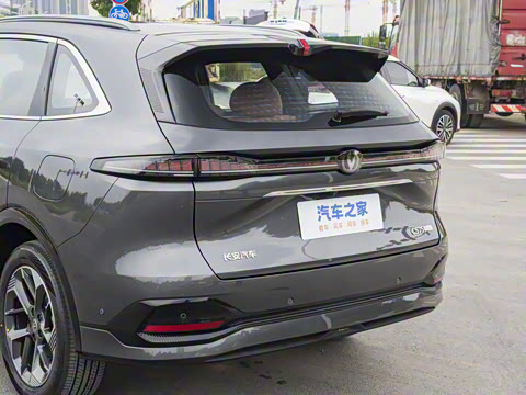 2025�� ���Ĵ� 1.5T ������ �ǻ��콢��