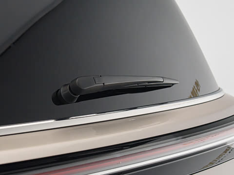 2025�� Ǭ�� UItra 6��