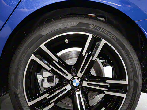 2024�� 325i M�˶���װ