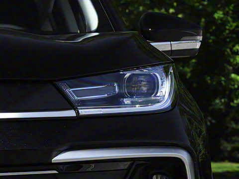 2025�� 300T ������ҫ��