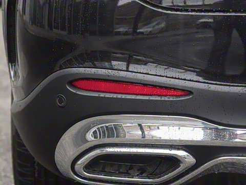 2025�� GLC 260 L 4MATIC ������