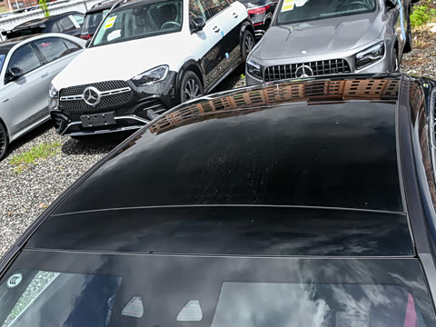 2025�� E 300 L ������