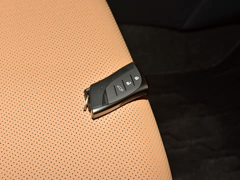 2023�� 350h ǰ�� ���ð�