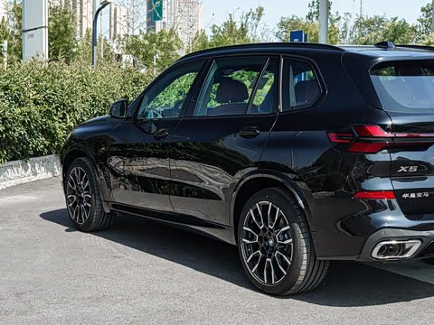 2025�� xDrive 40Li M�˶���ҹ��װ