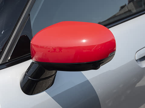 2025�� JOHN COOPER WORKS