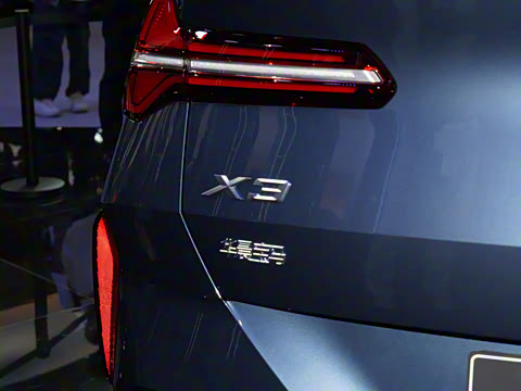 2025�� xDrive30L ������ M�˶���װ