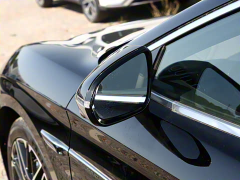 2025�� EV �Ǽݰ� 605KM�캽��