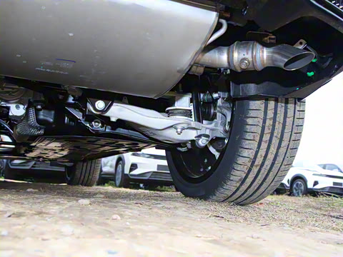 2025�� B5 ������Զ��ҹ�ڰ�