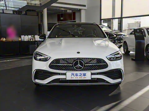 2025�� C 260 L �ҹ�˶���