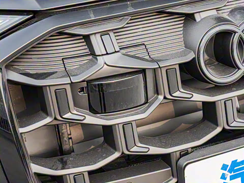 2025�� 45 TFSI quattro S line����ʿ��