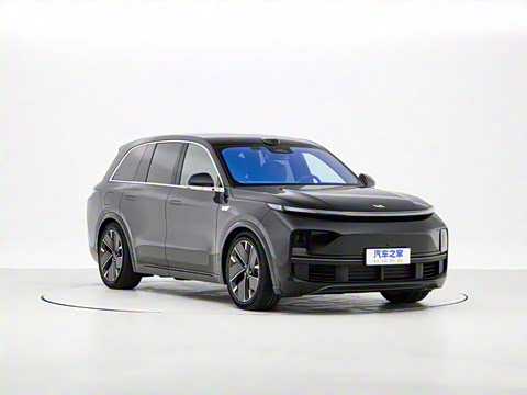 2025�� Ultra ���ܻ��°�