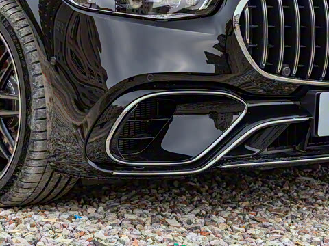 2025�� AMG S 63 L E Performance