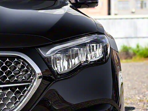 2025�� E 260 L �˶���