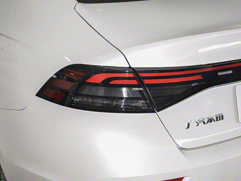 2025�� 260TURBO ������