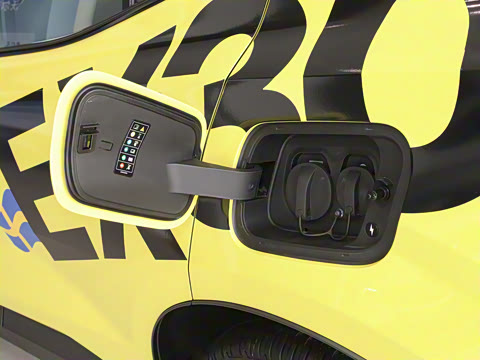 2025�� ������������ Plus