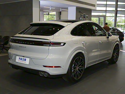 2025�� Cayenne Coup�� S E-Hybrid 3.0T