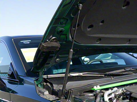 2025�� 2.0T Trophy+ �����˶���