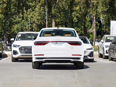 2024�� A8L 55 TFSI quattro �콢��