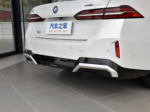 2024�� eDrive 35L M�˶���װ